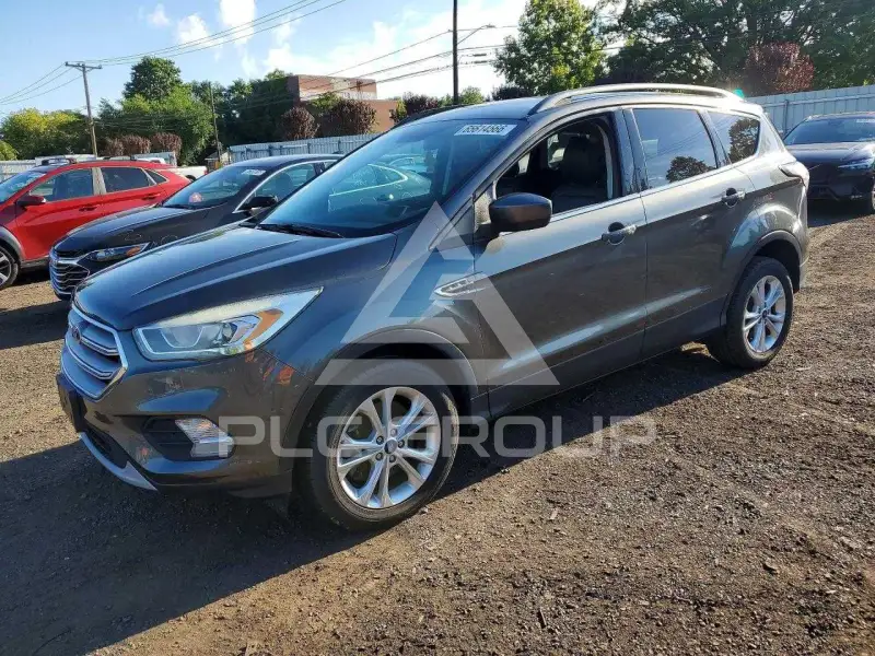 2018 Ford ESCAPE photo