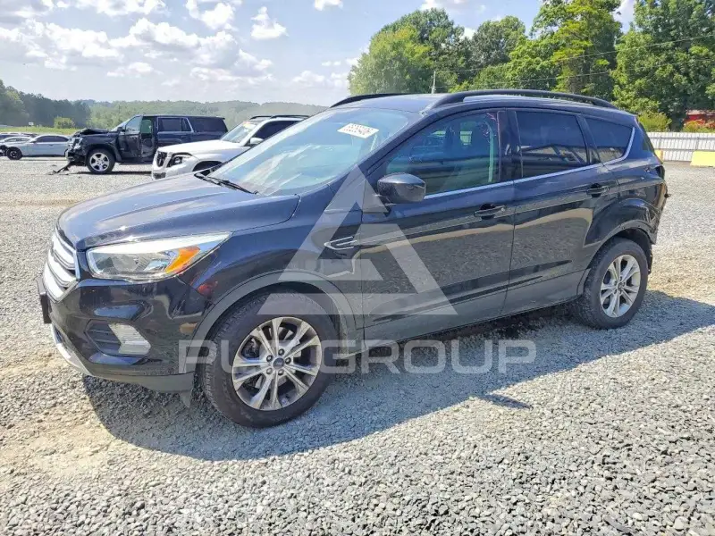 2018 Ford ESCAPE photo