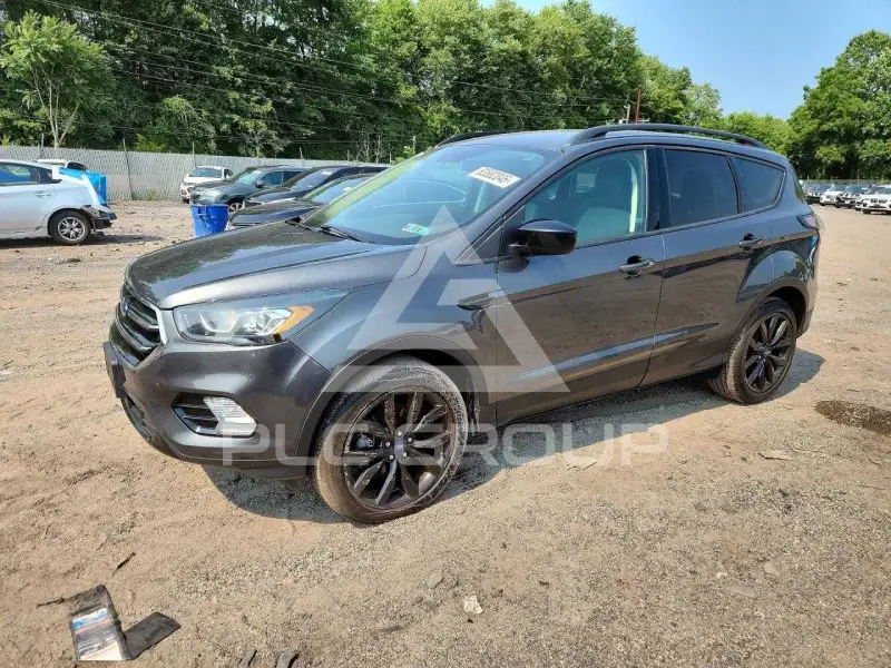 2018 Ford ESCAPE photo