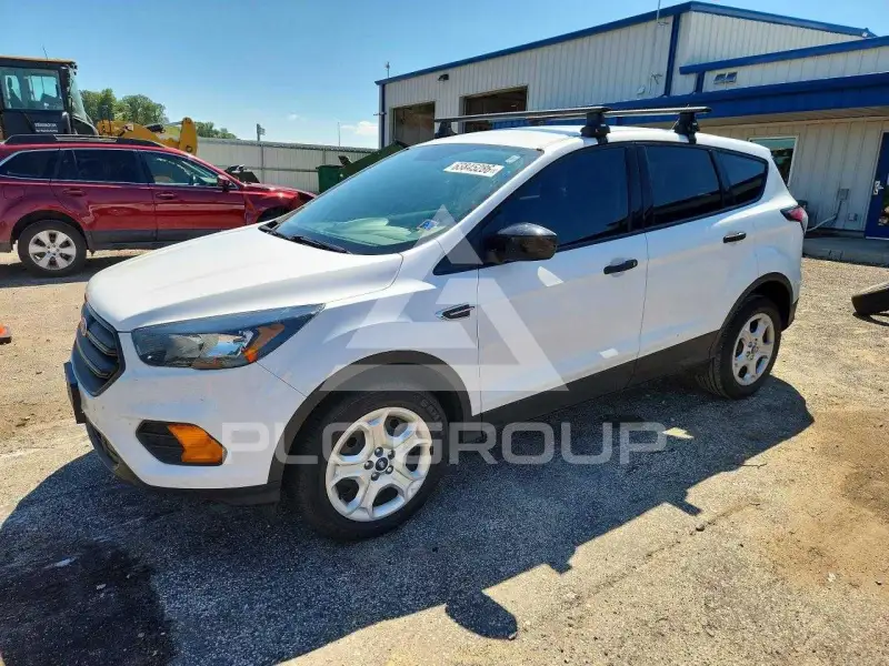 2018 Ford ESCAPE photo