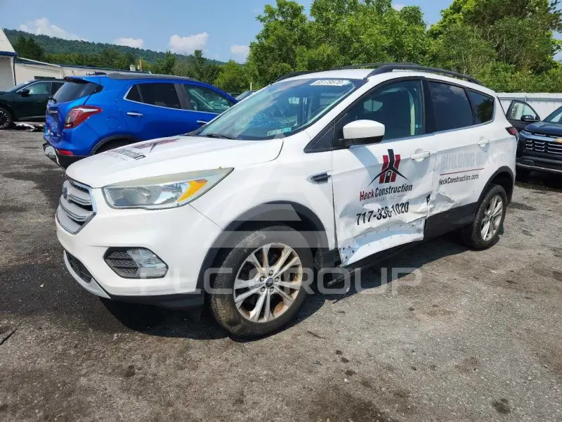 2018 Ford ESCAPE фото
