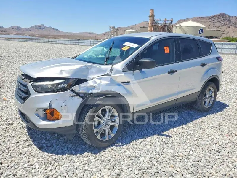 2018 Ford ESCAPE photo