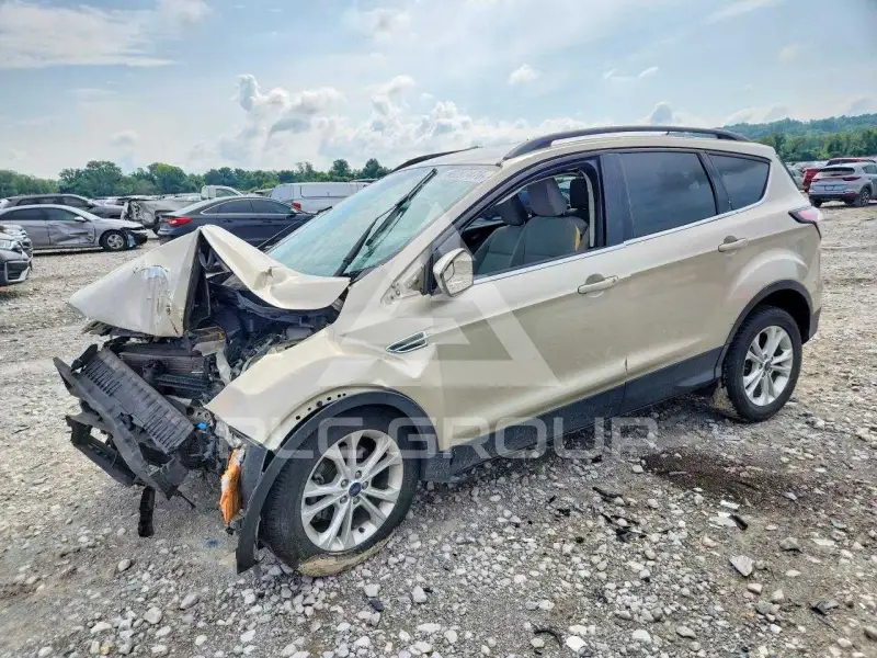 2018 Ford ESCAPE фото