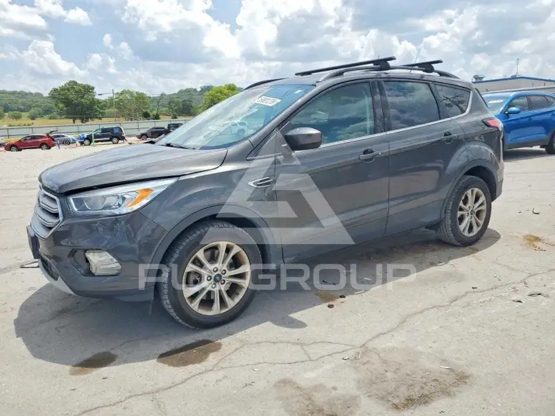 2018 Ford ESCAPE photo