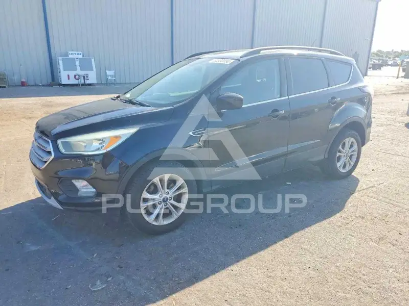 2018 Ford ESCAPE photo
