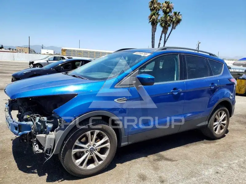 2018 Ford ESCAPE photo