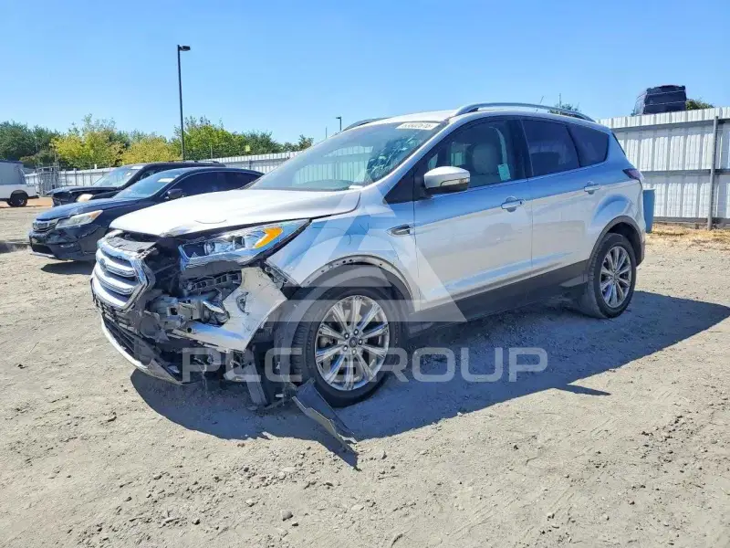2018 Ford ESCAPE photo