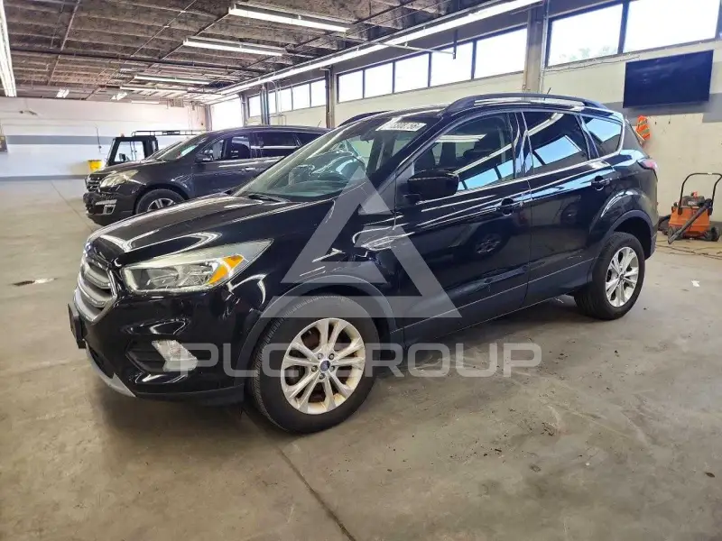 2018 Ford ESCAPE photo