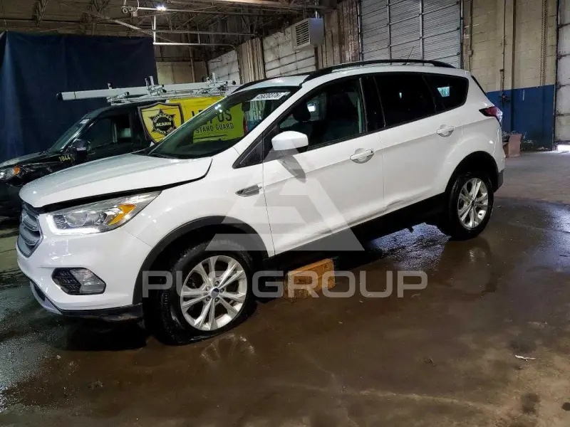 2018 Ford ESCAPE фото