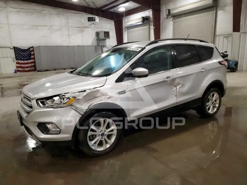 2018 Ford ESCAPE photo