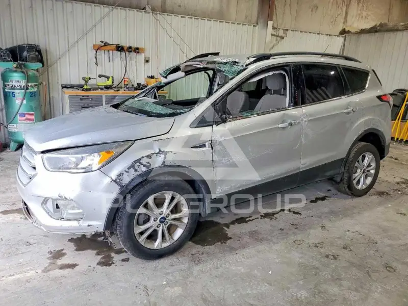 2018 Ford ESCAPE photo