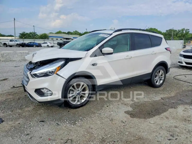 2018 Ford ESCAPE фото