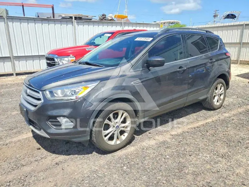 2018 Ford ESCAPE photo