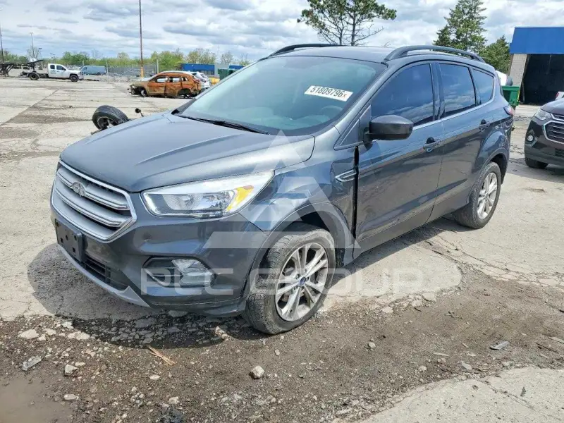 2018 Ford ESCAPE фото