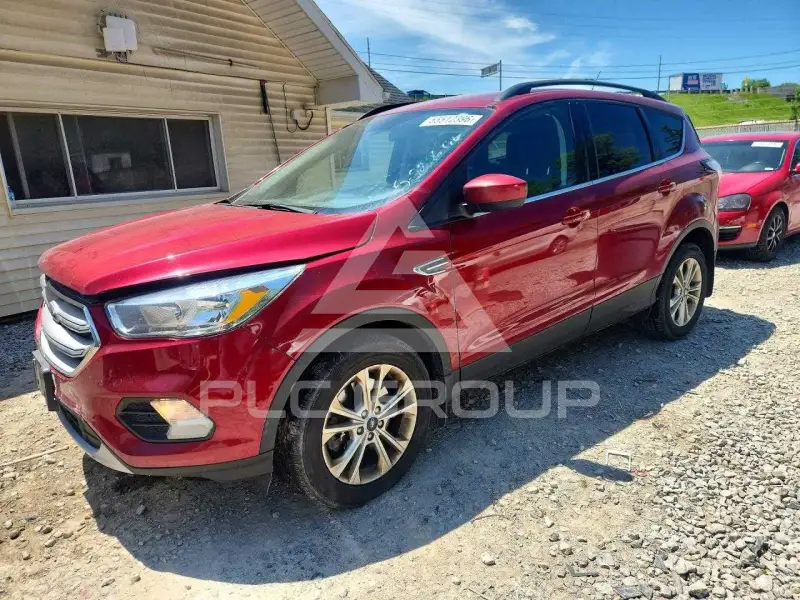 2018 Ford ESCAPE photo