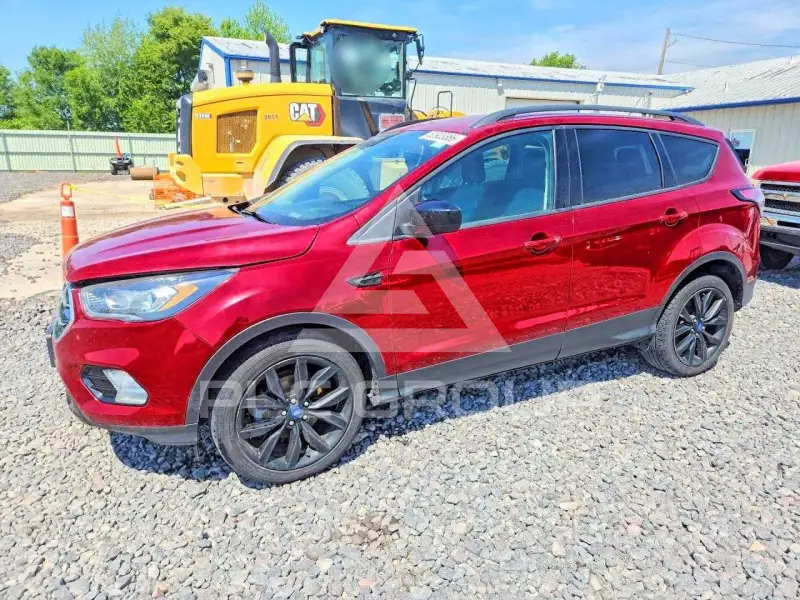 2018 Ford ESCAPE фото