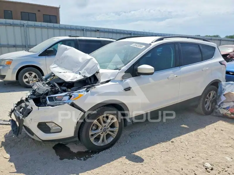 2018 Ford ESCAPE фото