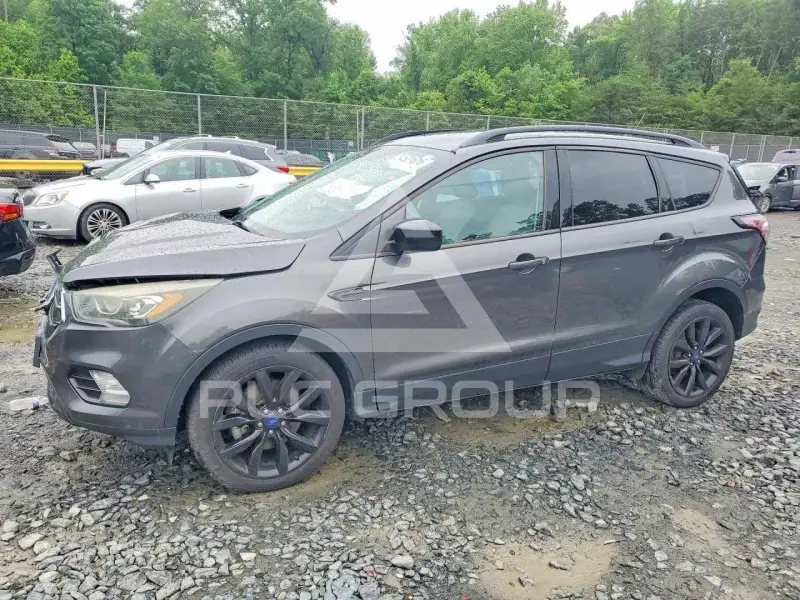 2018 Ford ESCAPE фото