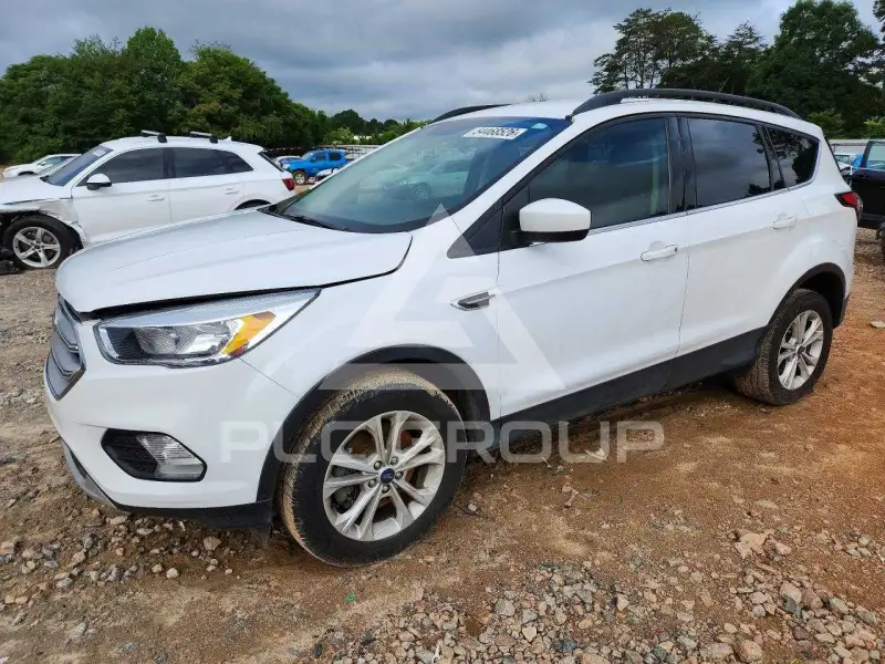 2018 Ford ESCAPE фото