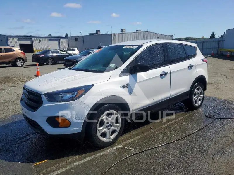 2018 Ford ESCAPE photo