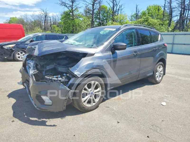 2018 Ford ESCAPE photo