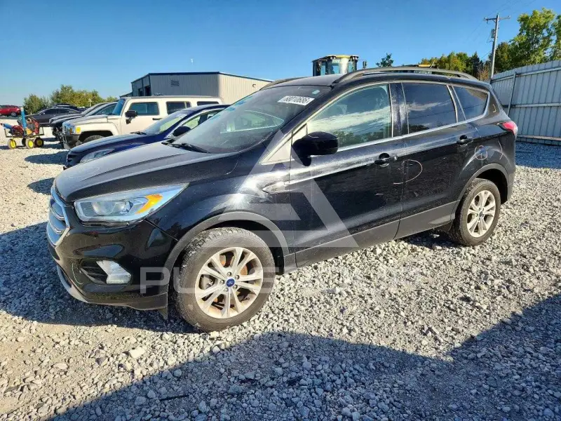 2018 Ford ESCAPE photo