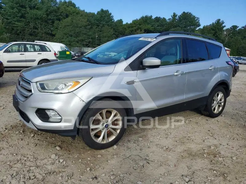 2018 Ford ESCAPE photo