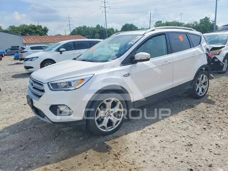 2018 Ford ESCAPE photo