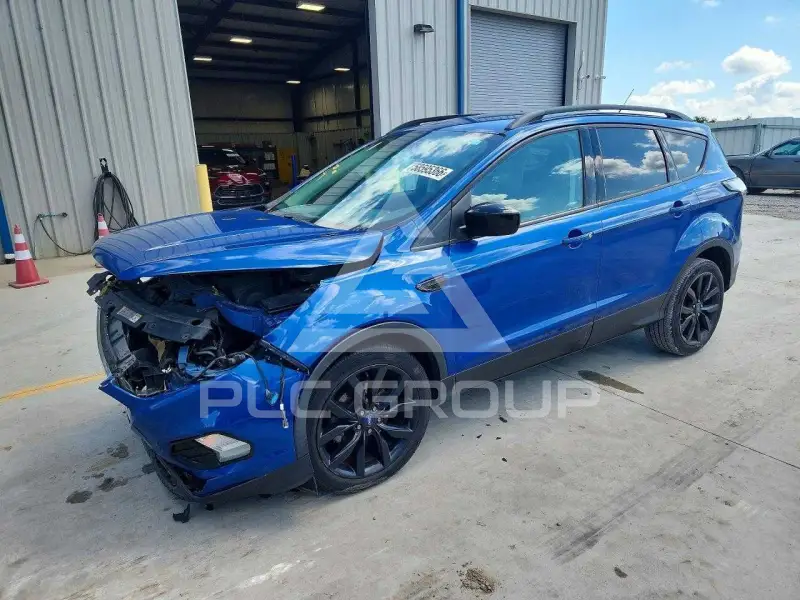 2018 Ford ESCAPE photo