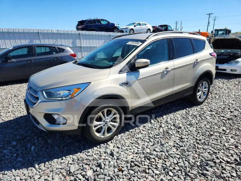 2018 Ford ESCAPE photo