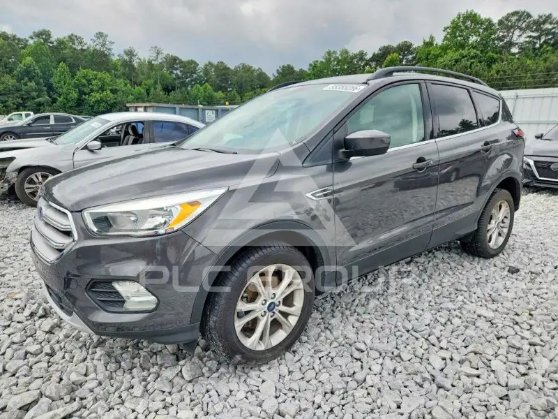 2018 Ford ESCAPE photo
