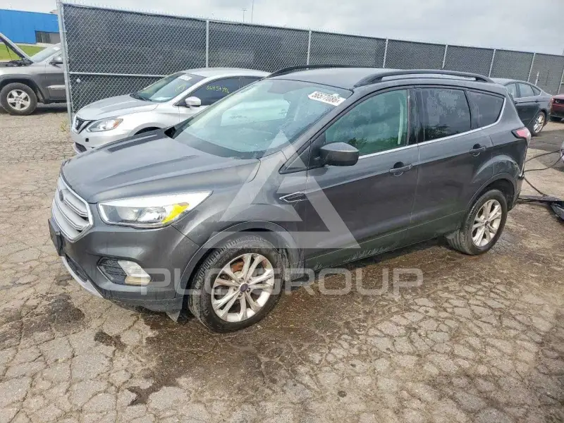 2018 Ford ESCAPE photo