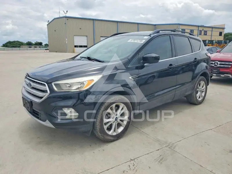 2018 Ford ESCAPE photo