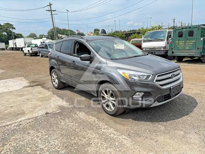 2018 Ford ESCAPE photo