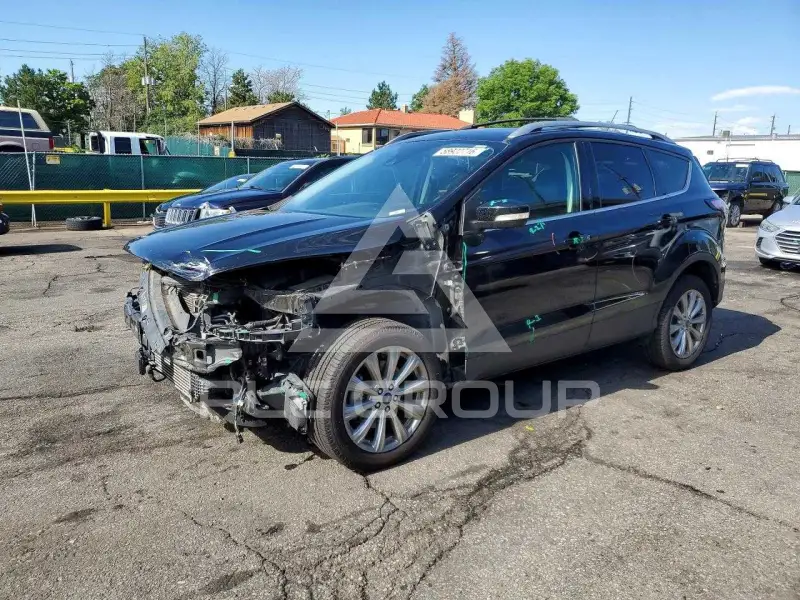 2018 Ford ESCAPE photo