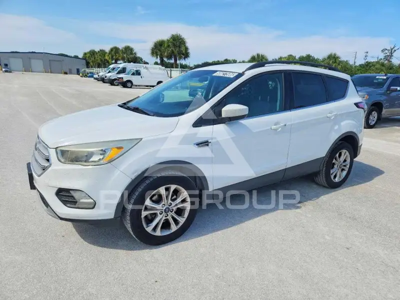 2018 Ford ESCAPE фото