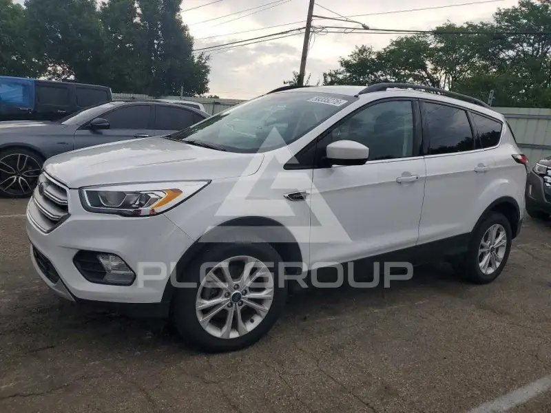 2018 Ford ESCAPE photo