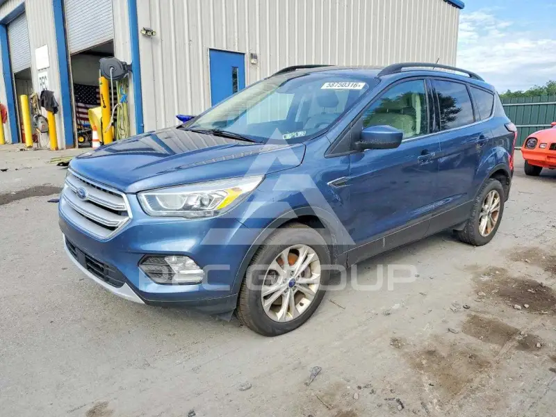 2018 Ford ESCAPE photo