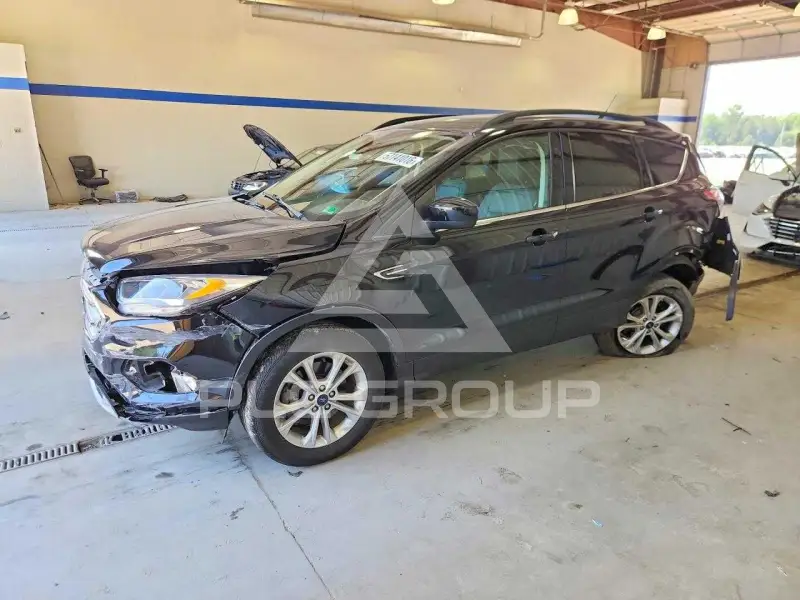 2018 Ford ESCAPE фото