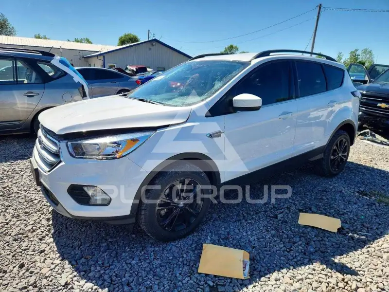 2018 Ford ESCAPE фото