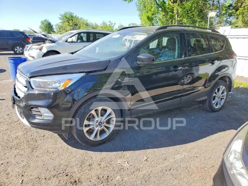 2018 Ford ESCAPE photo