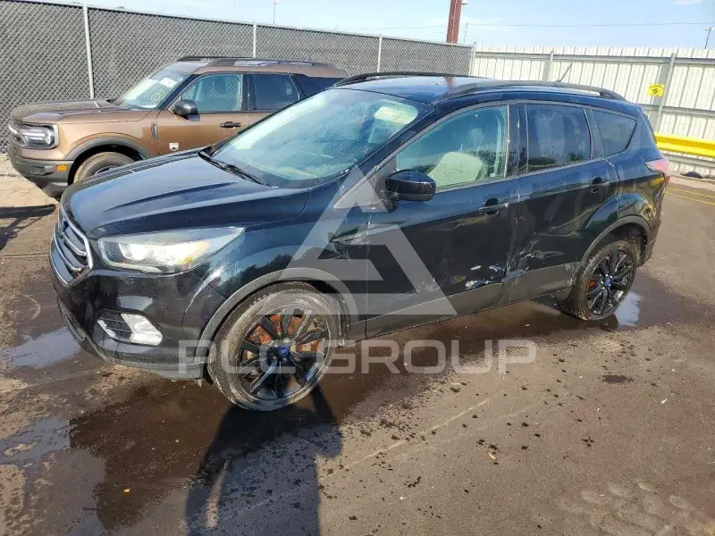 2018 Ford ESCAPE фото