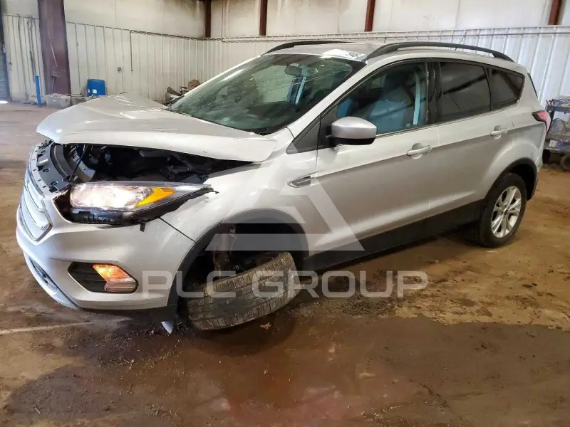 2018 Ford ESCAPE photo