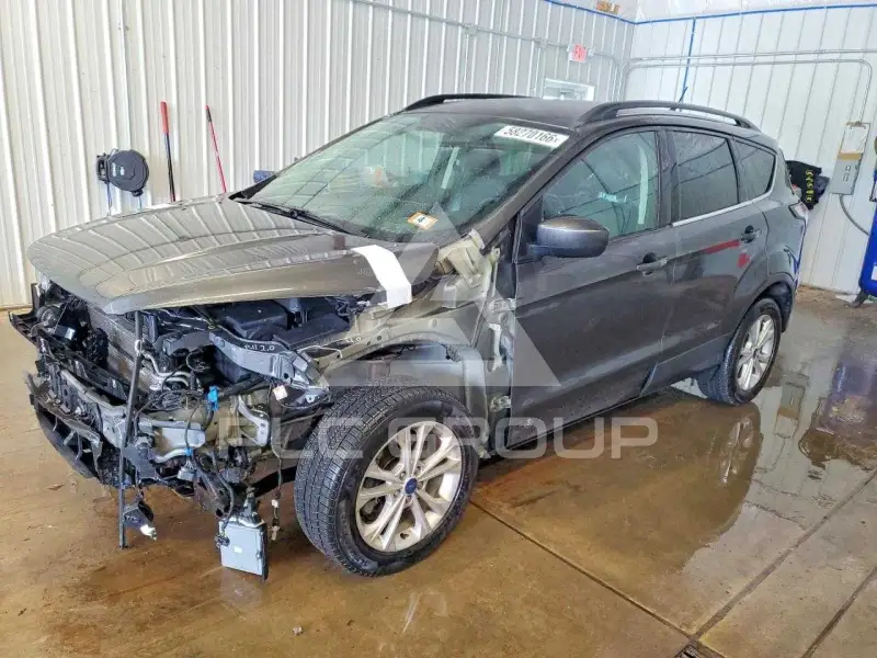 2018 Ford ESCAPE photo