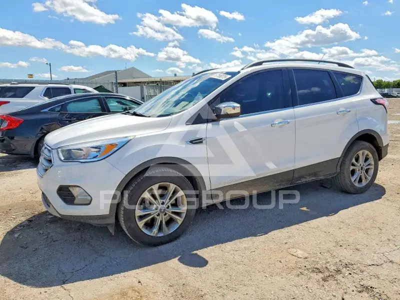 2018 Ford ESCAPE фото