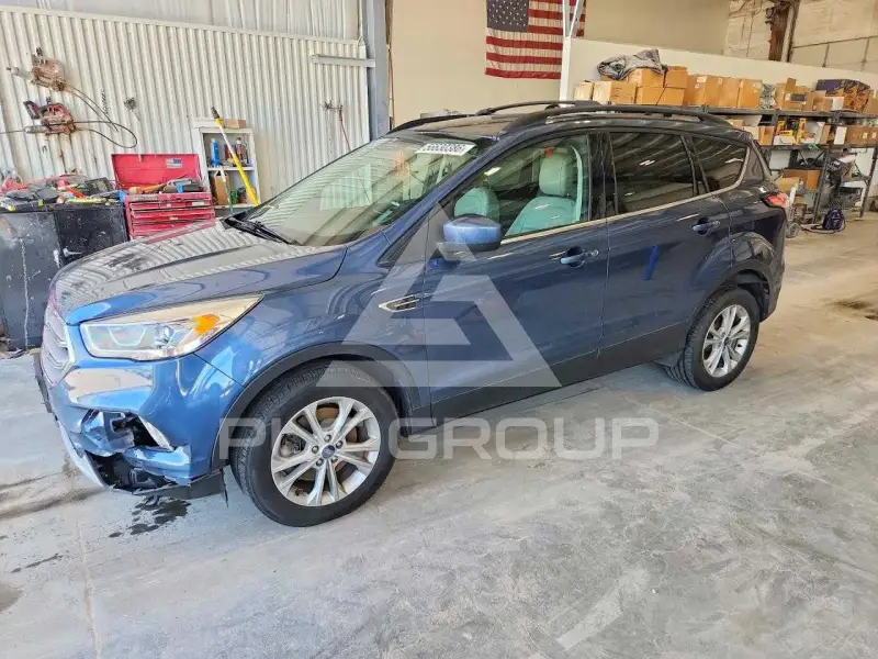2018 Ford ESCAPE photo