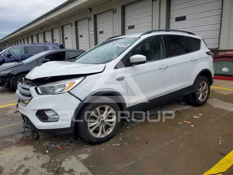 2018 Ford ESCAPE photo