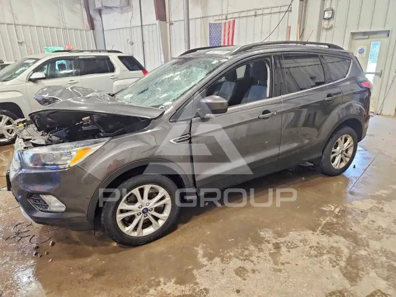 2018 Ford ESCAPE фото