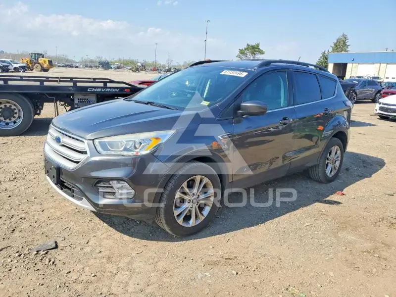2018 Ford ESCAPE photo