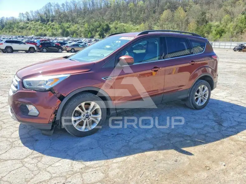 2018 Ford ESCAPE photo